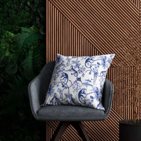 Funda Cojín (Whimsy Blue Garden) - Imagen 2